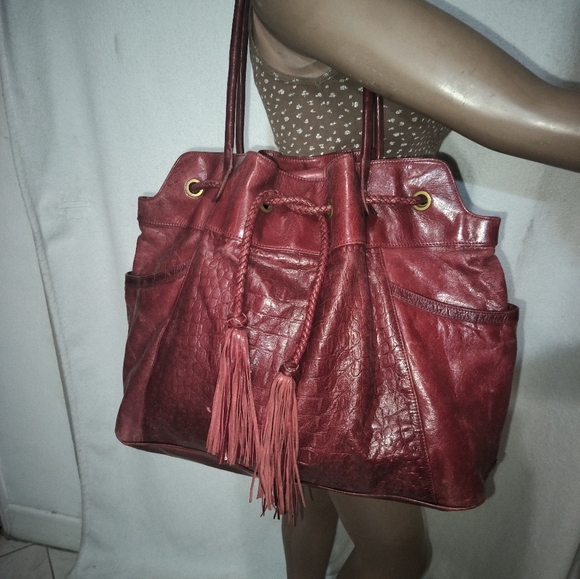 Charles David Red Alligator Embossed Leather Hobo Bag Purse. Large - Picture 9 of 16